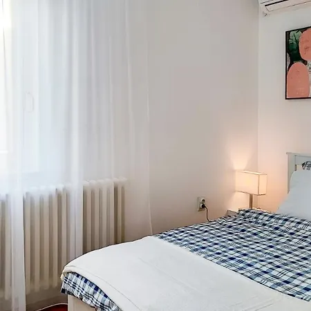 Filinhome Bulevar 2 *